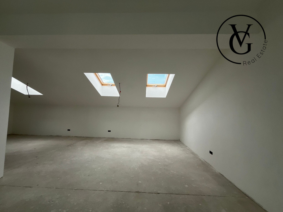 Vila tip duplex P+1+M in Matei Millo