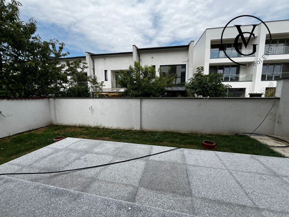 Vila tip duplex P+1+M in Matei Millo