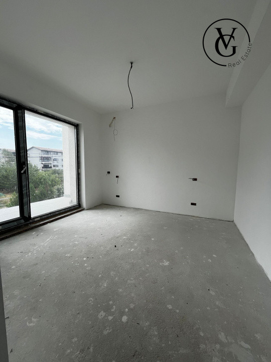 Vila tip duplex P+1+M in Matei Millo