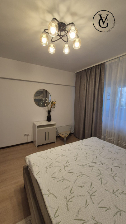 Apartament  3 camere modern - Decebal