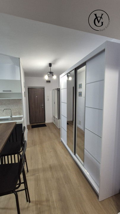 Apartament  3 camere modern - Decebal