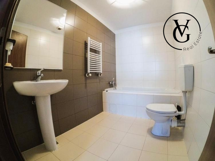 Apartament 3 camere - Metrou Pacii