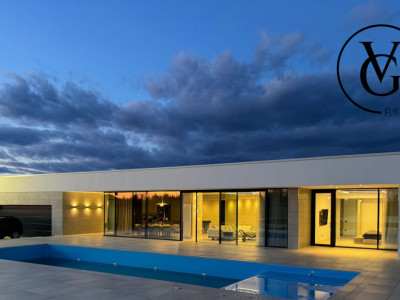 Proprietate exclusivistă în Izvorani | Design minimalist 