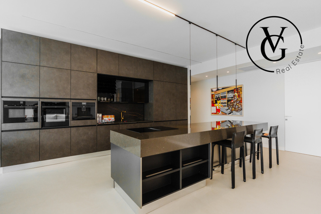 Proprietate exclusivistă în Izvorani | Design minimalist 