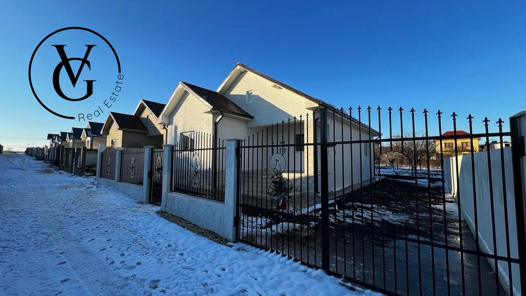 Casa individuala noua -4 camere-la cheie- Navodari