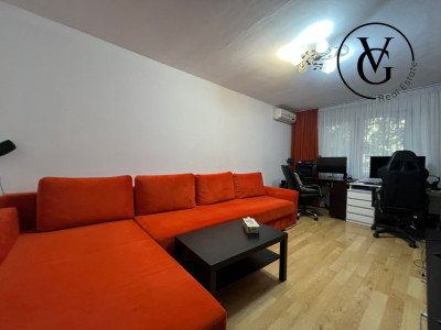 Apartament 3 camere - Metrou Dristor - Centrala Proprie