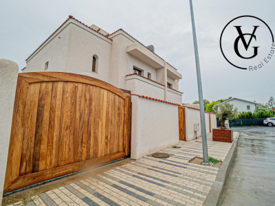 Vila - LakeSide Home - Ovidiu - Vedere catre lac -RATE LA DEZVOLTATOR