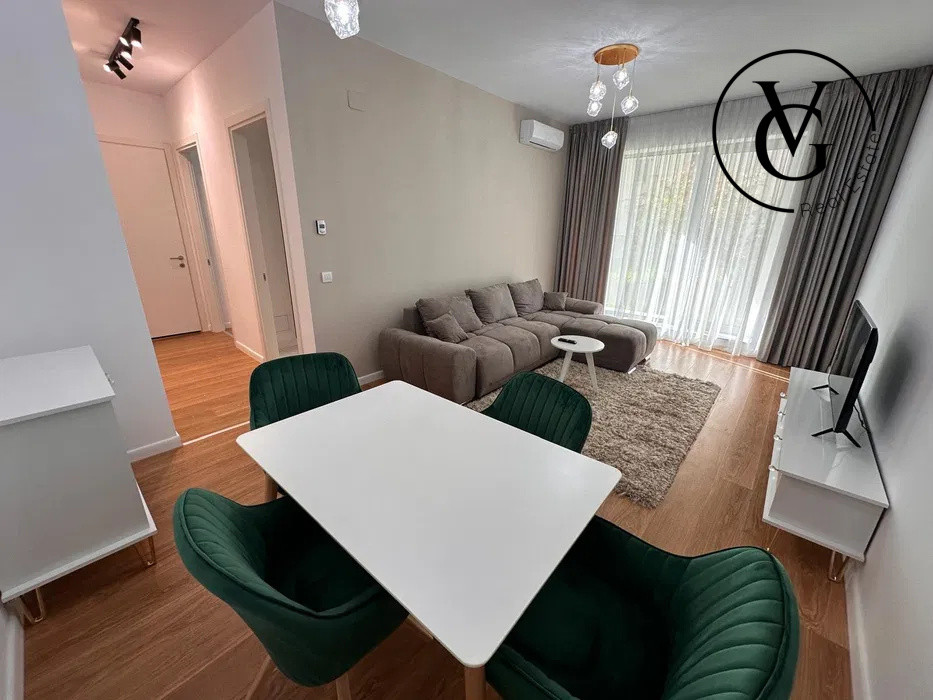 Apartament cu curte Luxuria Residence