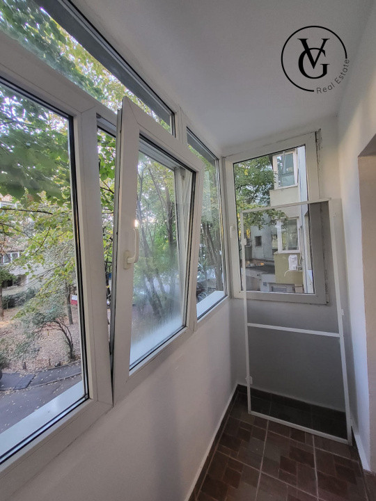 Apartament 2 camare nemobilat Titulescu / Banu Manta