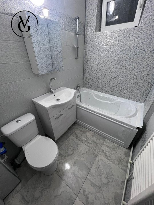 Apartament renovat-3 camere-faleza Nord-Unirii 