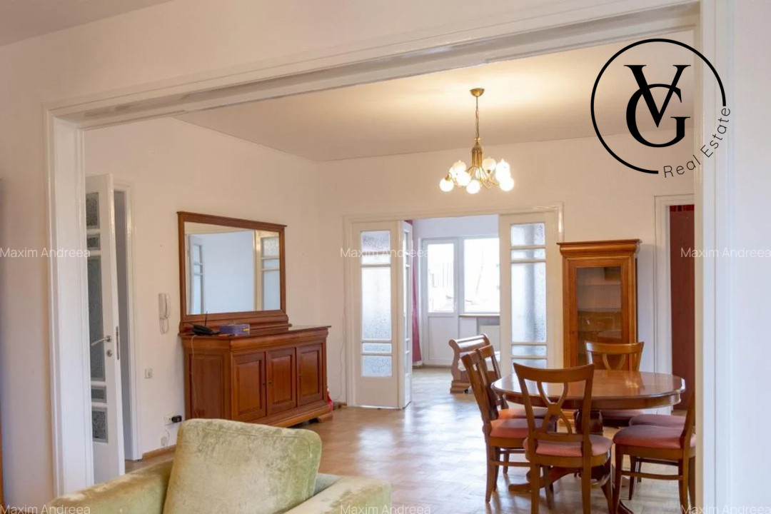 Apartament 3 camere Vasile Lascar