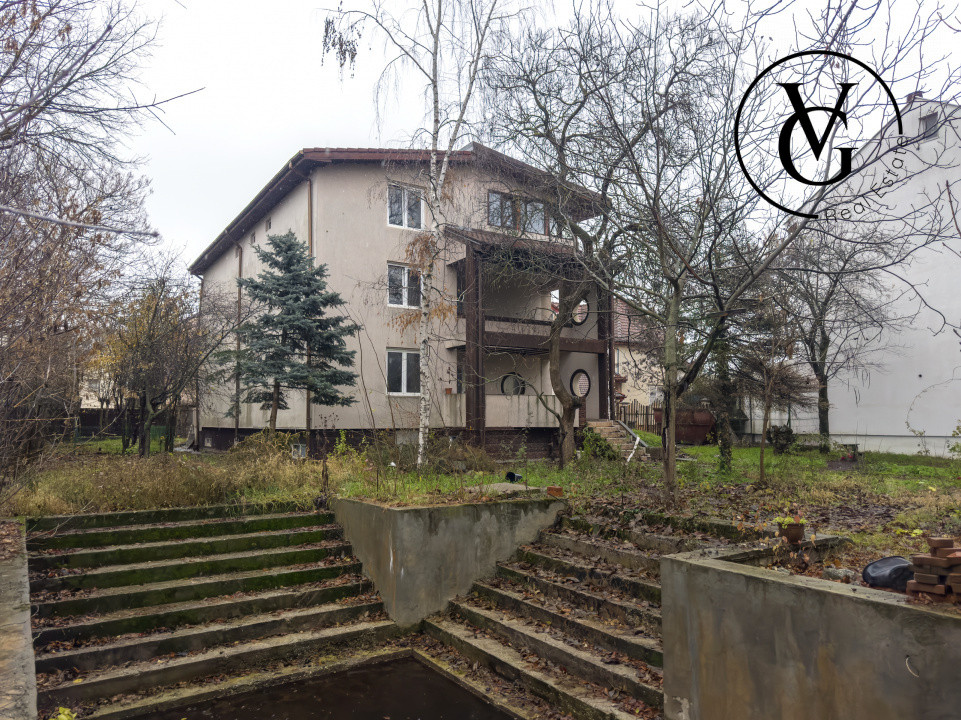 Casa 8 camere | Erou Iancu Nicoale | Teren 842mp