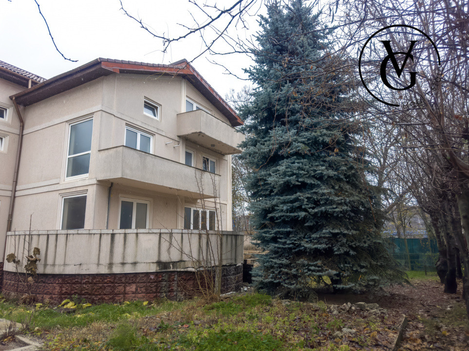 Casa 8 camere | Erou Iancu Nicoale | Teren 842mp