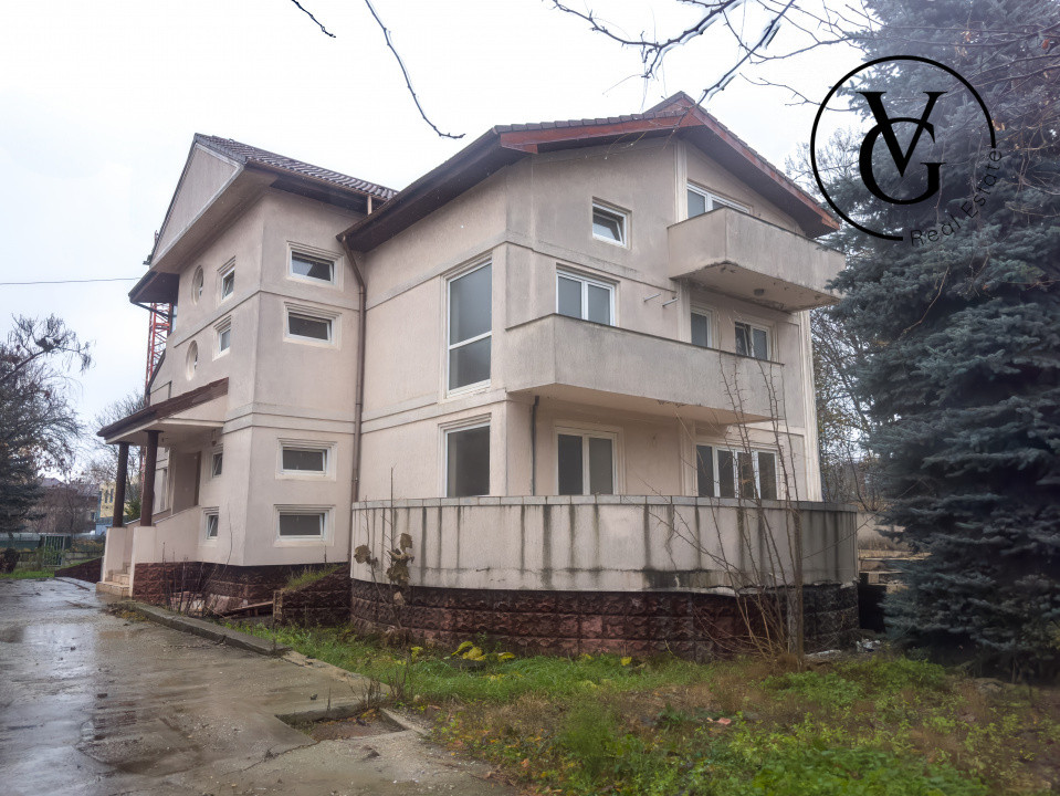 Casa 8 camere | Erou Iancu Nicoale | Teren 842mp