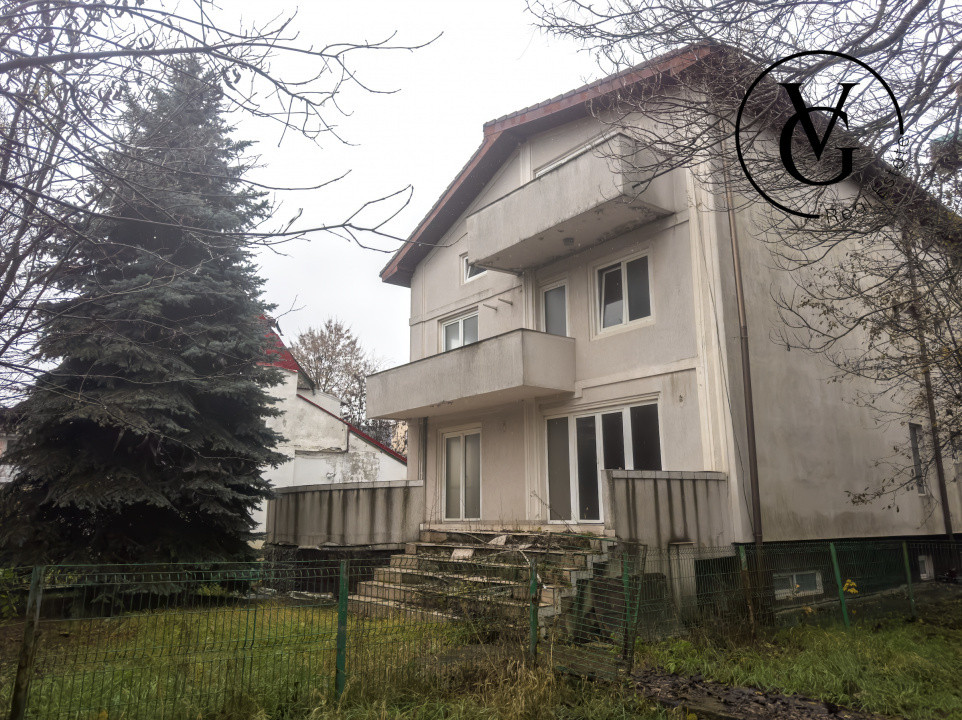 Casa 8 camere | Erou Iancu Nicoale | Teren 842mp