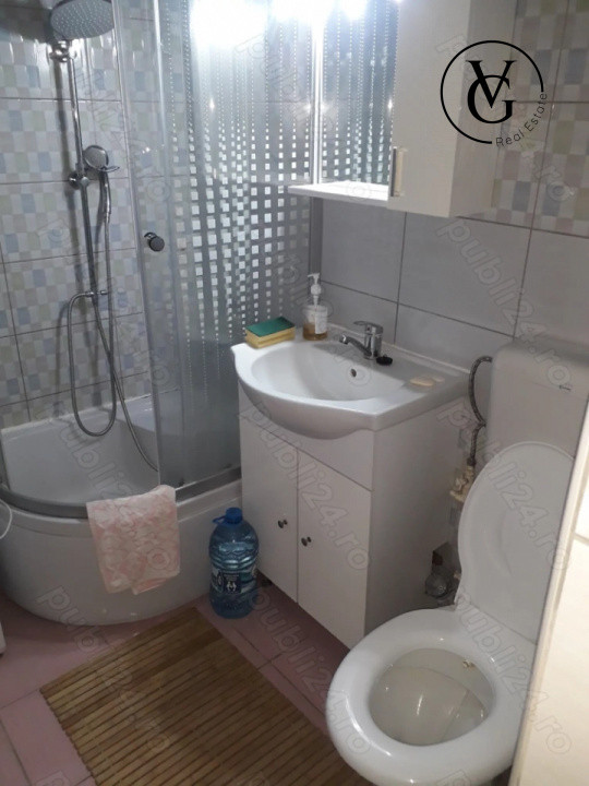 Apartament 2 camere - zona Dacia - centrala proprie