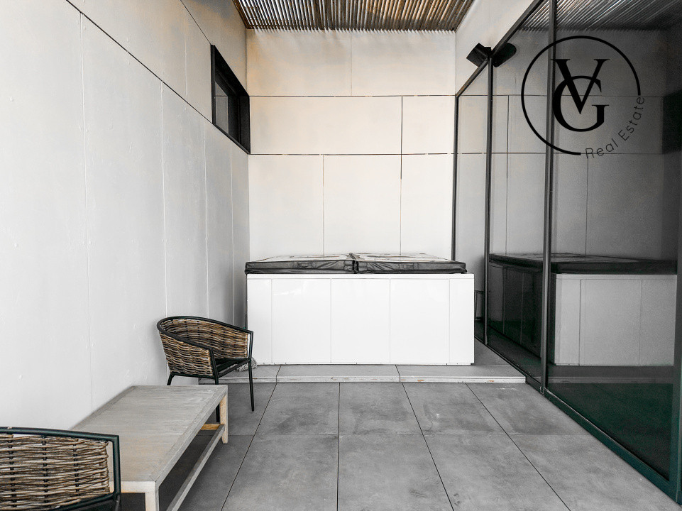Penthouse | Duplex | One Mamaia | 300mp | Jacuzii