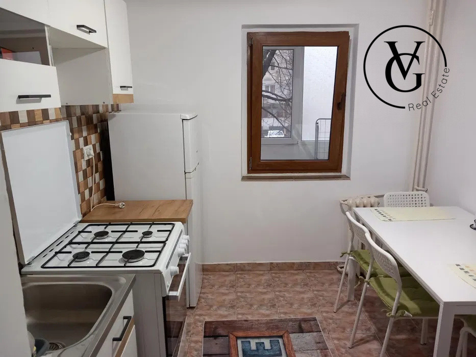 Apartament 2 camere - zona Casa de cultura - pet friendly