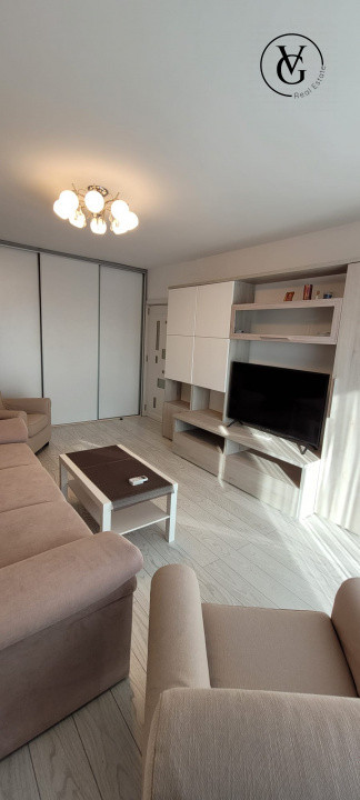 Apartament 2 camere - Centru - Centrala proprie