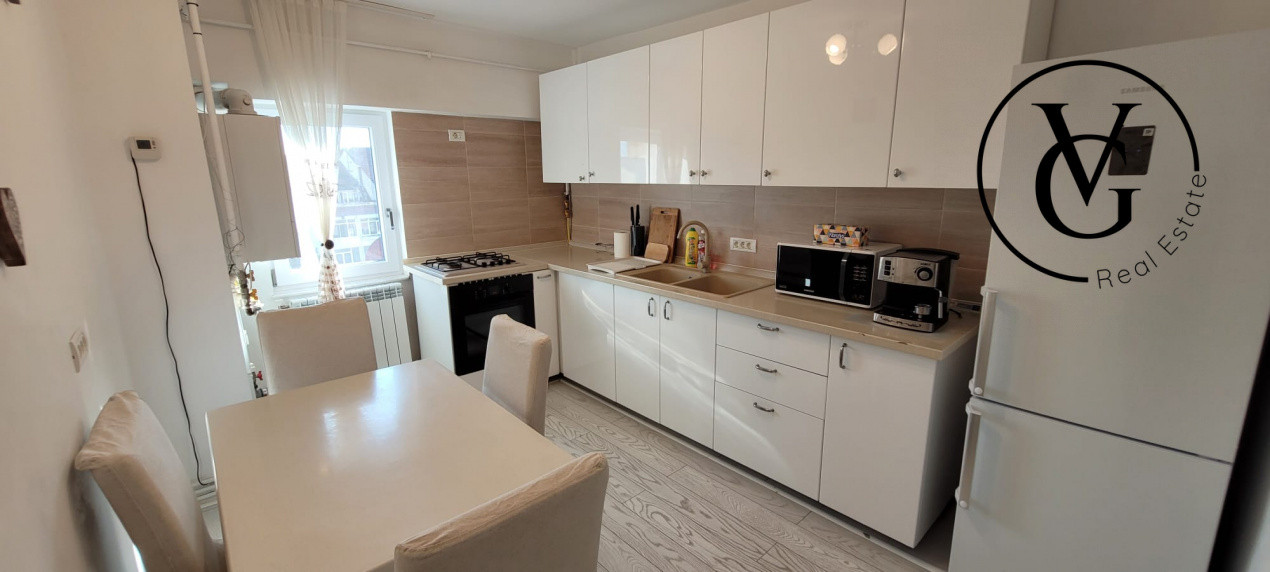 Apartament 2 camere - Centru - Centrala proprie