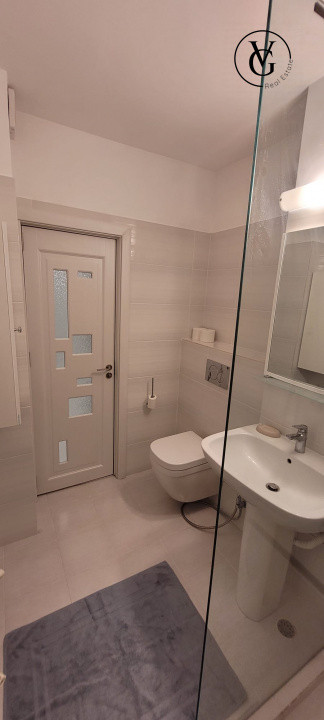 Apartament 2 camere - Centru - Centrala proprie