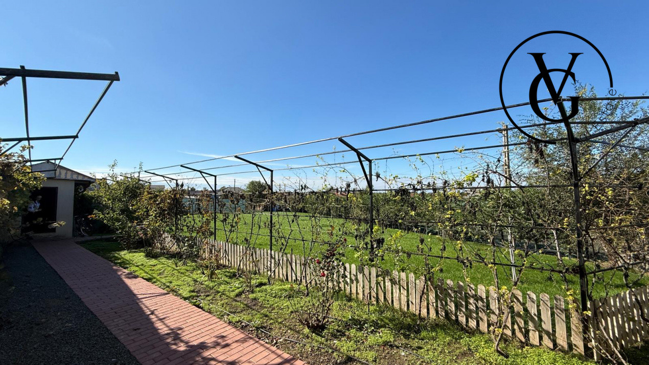 Casa spatioasa cu 8 dormitoare