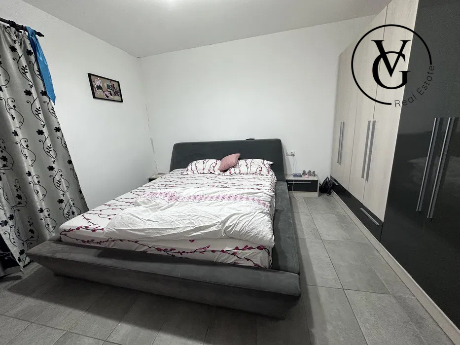 Casa spatioasa cu 8 dormitoare