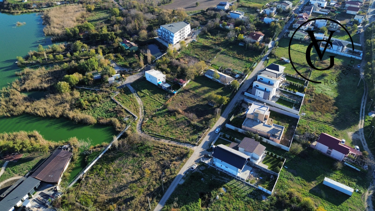 Teren construcții - Palazu Mare -Langa lac 