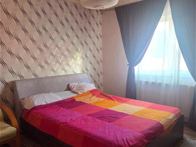 Apartament 2 camere + parcare - Navodari centru
