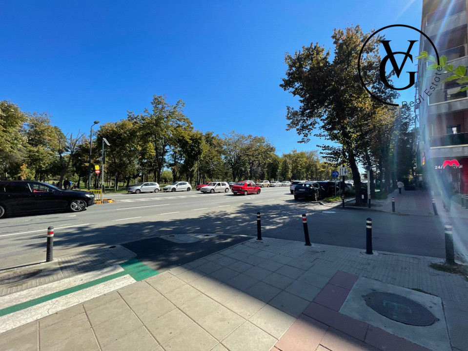 Spatiu Comercial -Bd. Al. Lapusneanu -City Park Mall- 71 mp