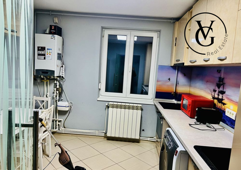 Apartament 2 camere - zona Tomis Mall - centrala proprie