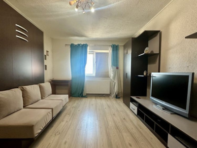 Apartament 3 camere - zona Tomis III - termen lung