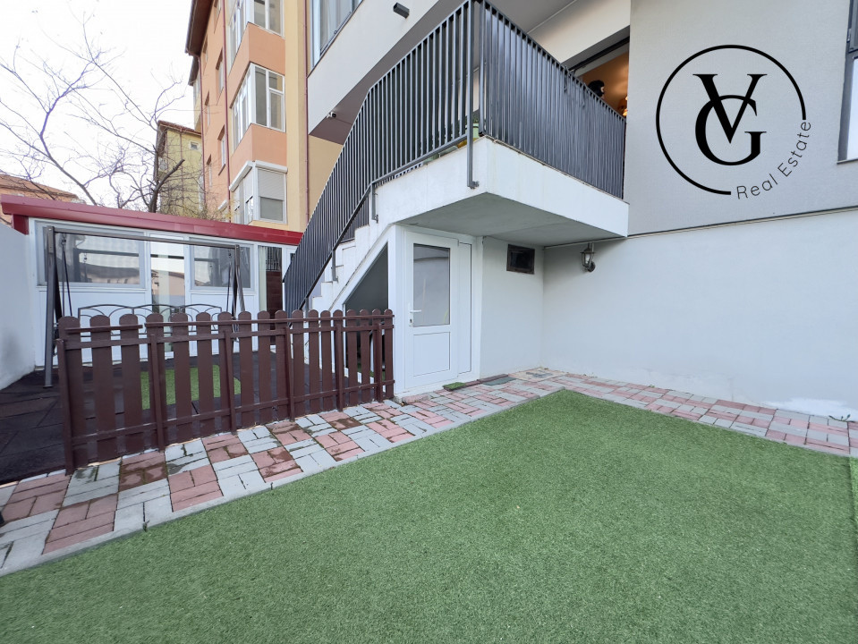 Apartament Compozitori, 101 mp curte în proprietate, garaj 