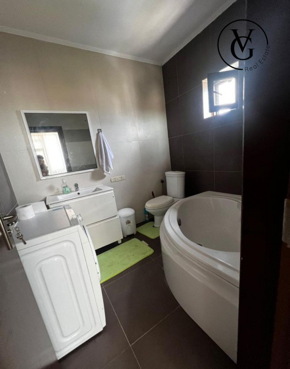 Apartament 2 camere - zona Faleza Nord - centrala proprie