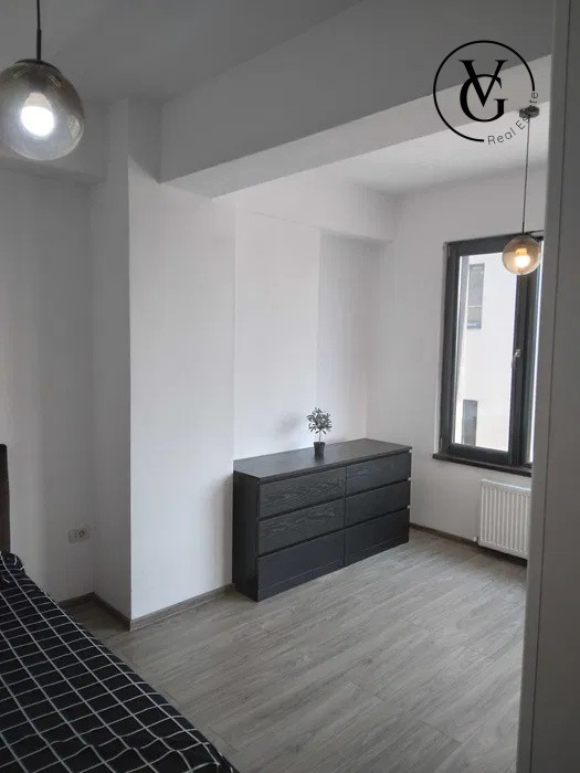 Apartament 2 camere + centrala proprie - Zona Campus