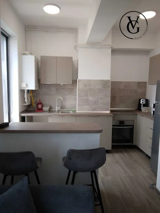 Apartament 2 camere + centrala proprie - Zona Campus