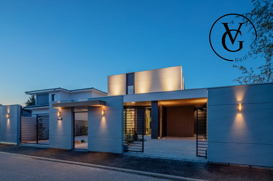 Vila cu 5 camere si piscina incalzita in Pipera 