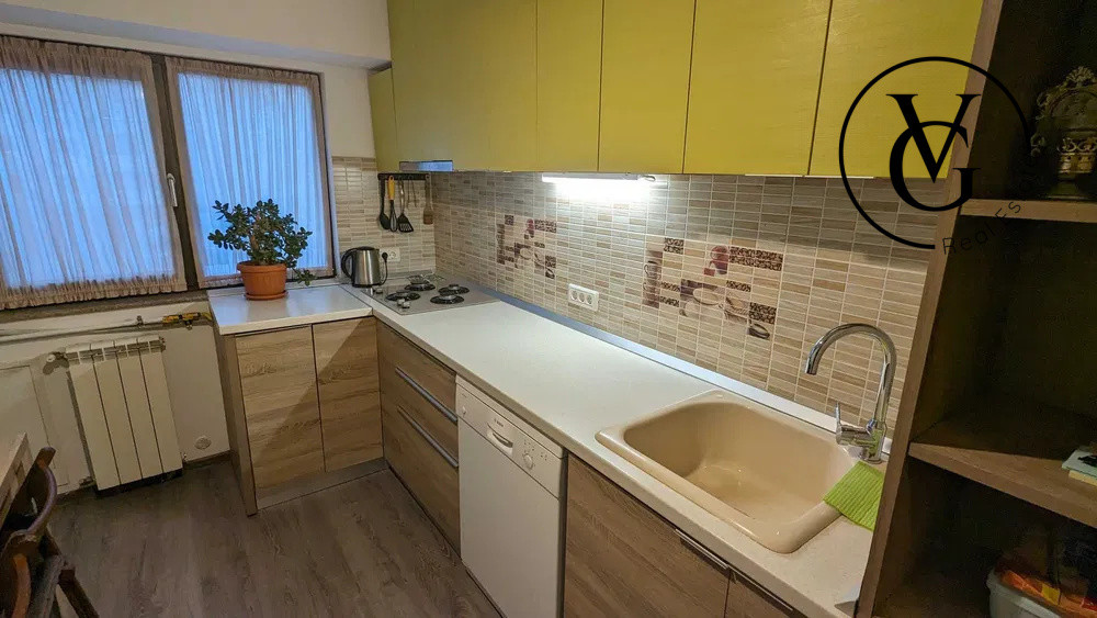 Apartament 3 camere Casa de Cultura