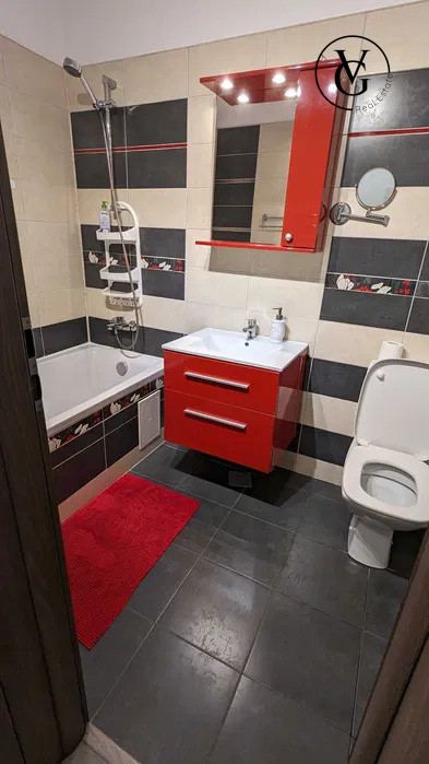 Apartament 3 camere Casa de Cultura