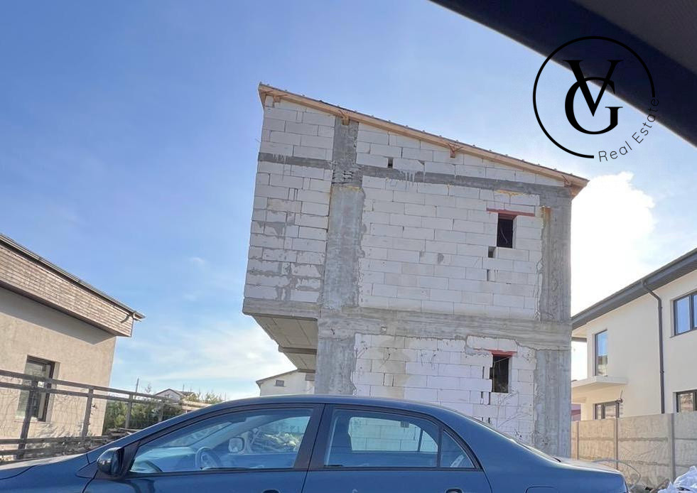 Aparthotel - Pretabil pentru investitie |  curte 185 mp