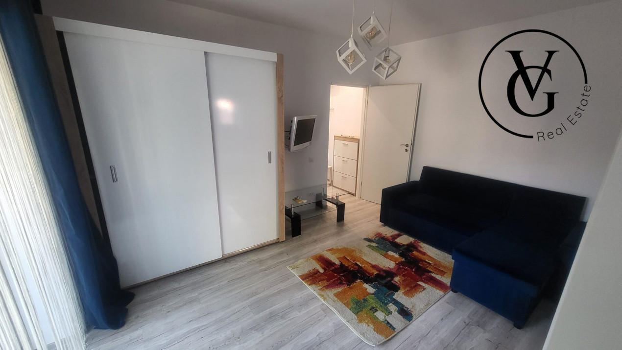 Apartament 2 camere + centrala proprie - Centru