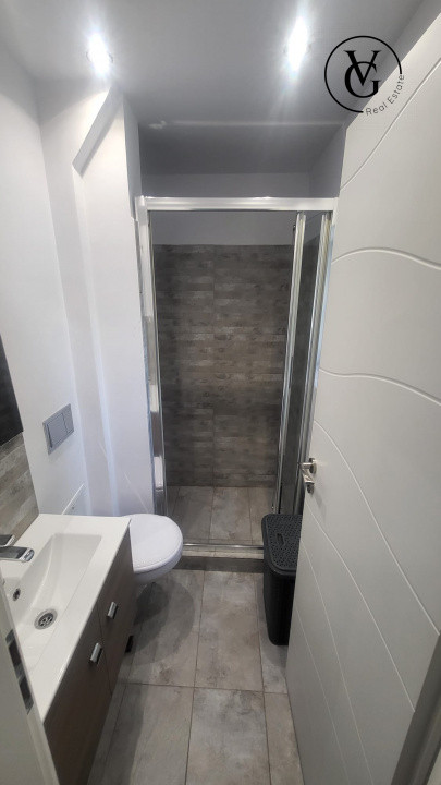 Apartament 2 camere + centrala proprie - Centru