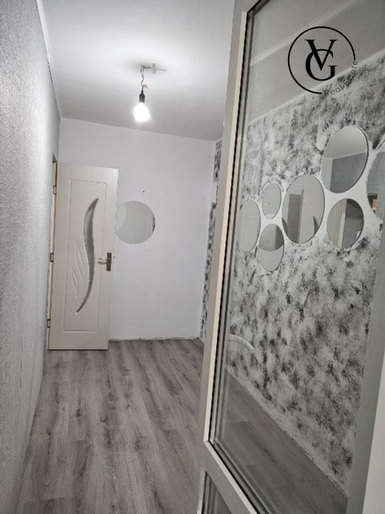 Spațiu comercial de închiriat-Metrou 1 Decembrie | Trapezului