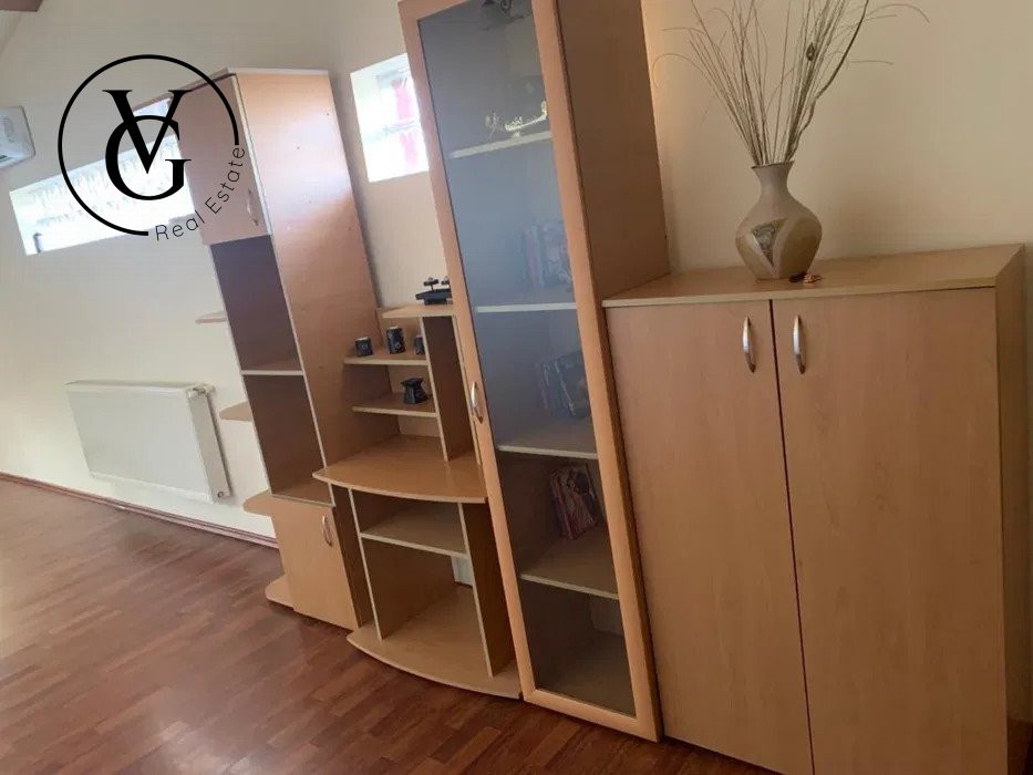 Apartament 2 camere -foarte spațios - Compozitorilor