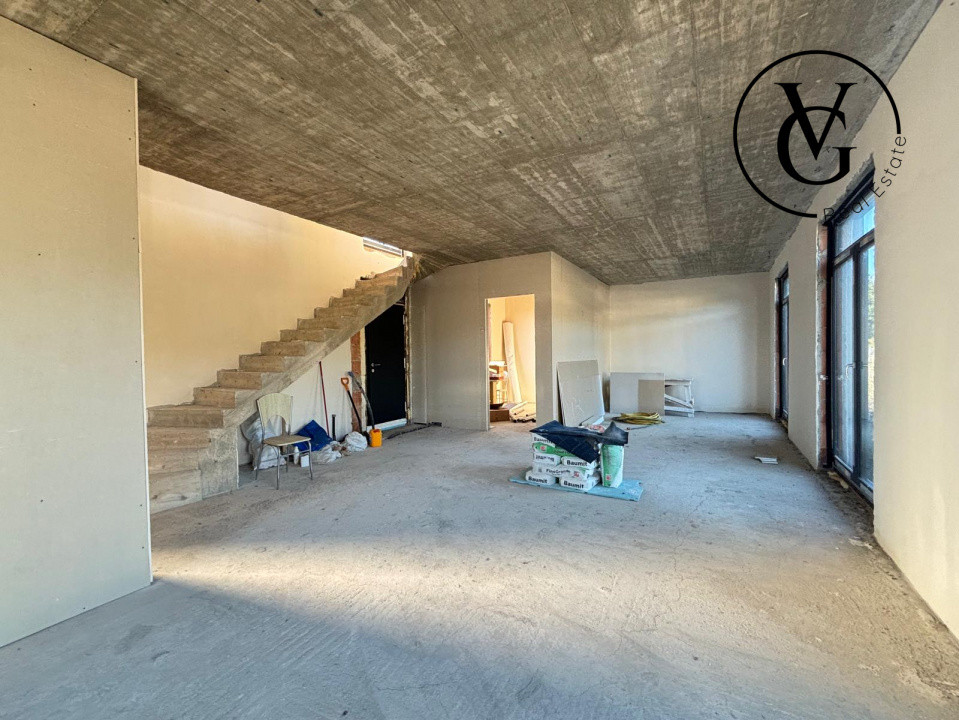 Vila cu 5 camere - complex Frasinului 