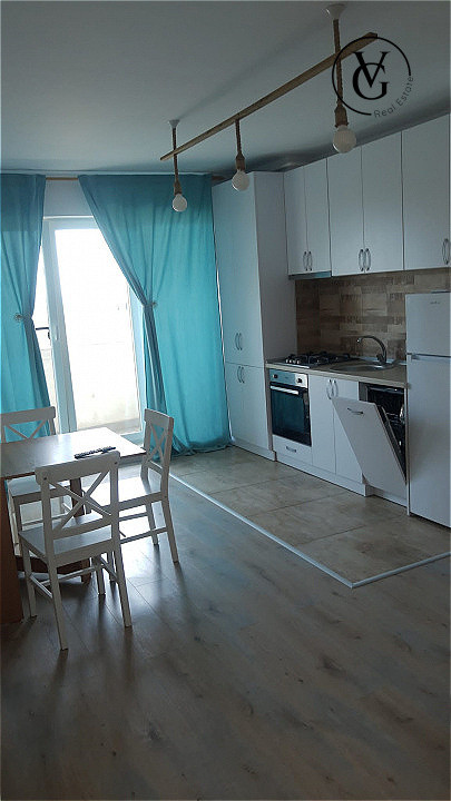 Apartament cu centrala proprie - Tomis Plus