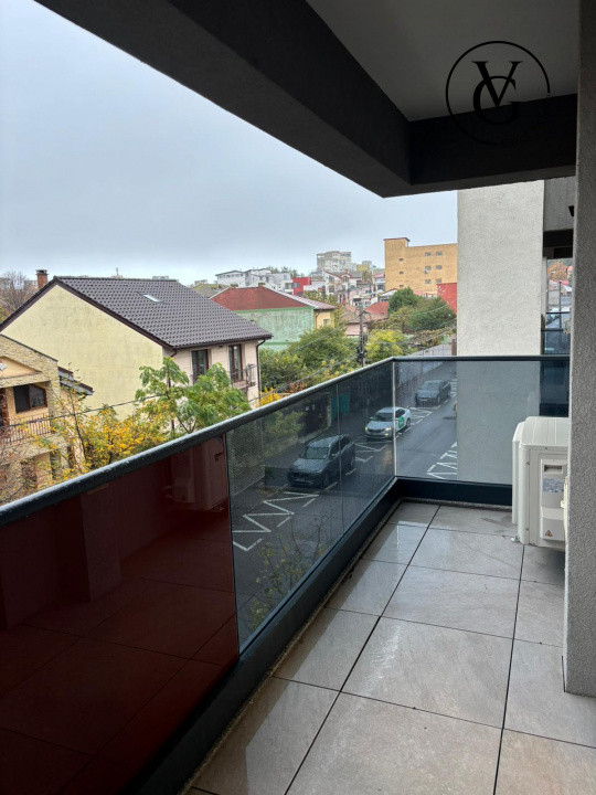 Garsonieră modernă lux – Trocadero - loc parcare propriu