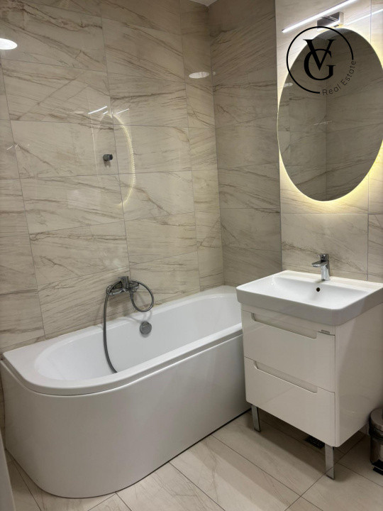 Garsonieră modernă lux – Trocadero - loc parcare propriu