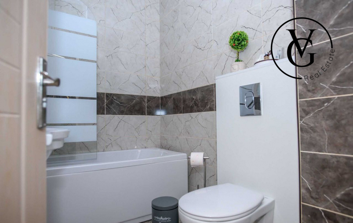 Apartament Mamaia Central cu vedere la lac si mare