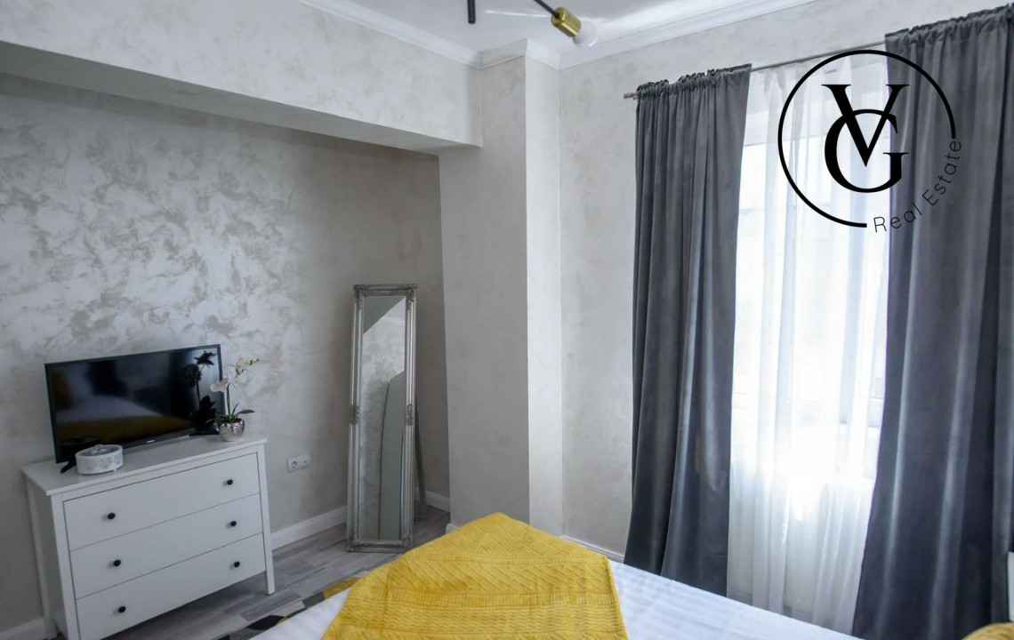 Apartament Mamaia Central cu vedere la lac si mare